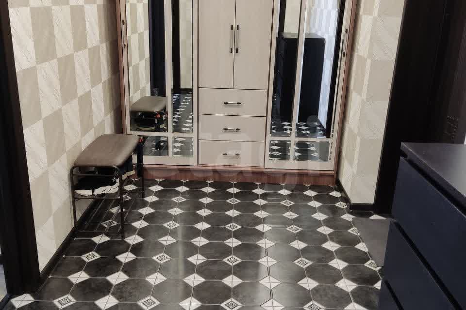 Продаётся 1-комнатная квартира, 43 м²