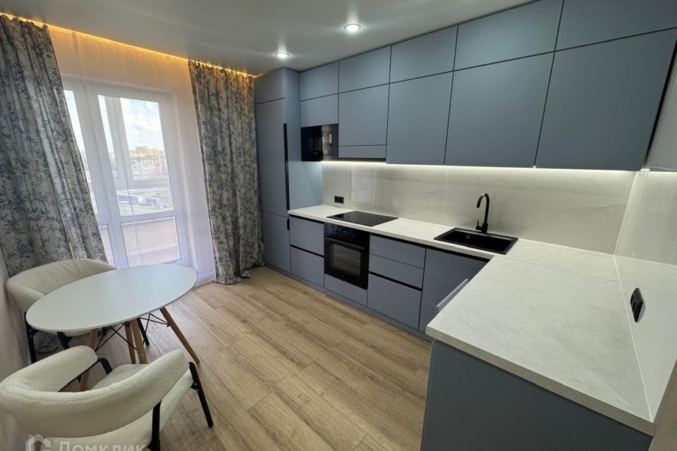 Продаётся 1-комнатная квартира, 42.3 м²