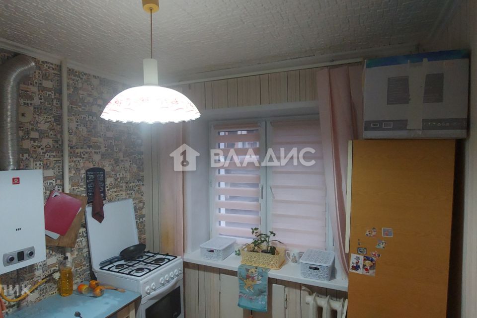 Продаётся 3-комнатная квартира, 55.74 м²