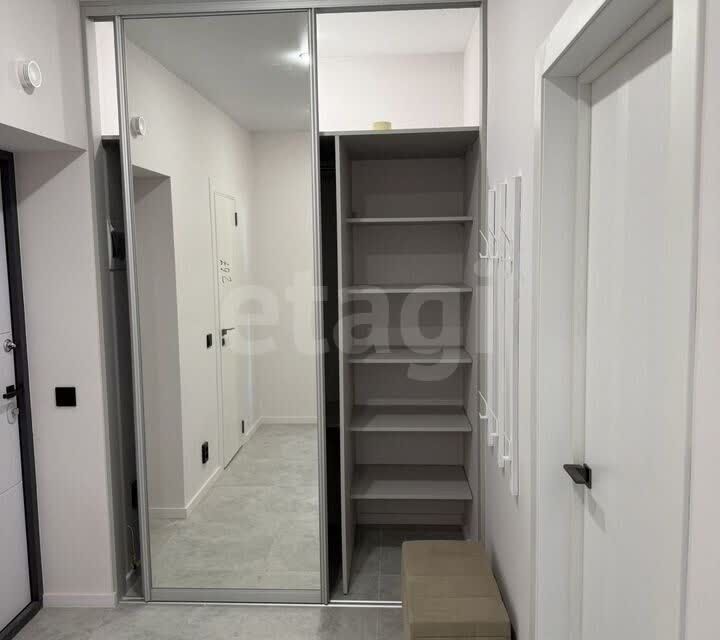Продаётся 1-комнатная квартира, 43.3 м²