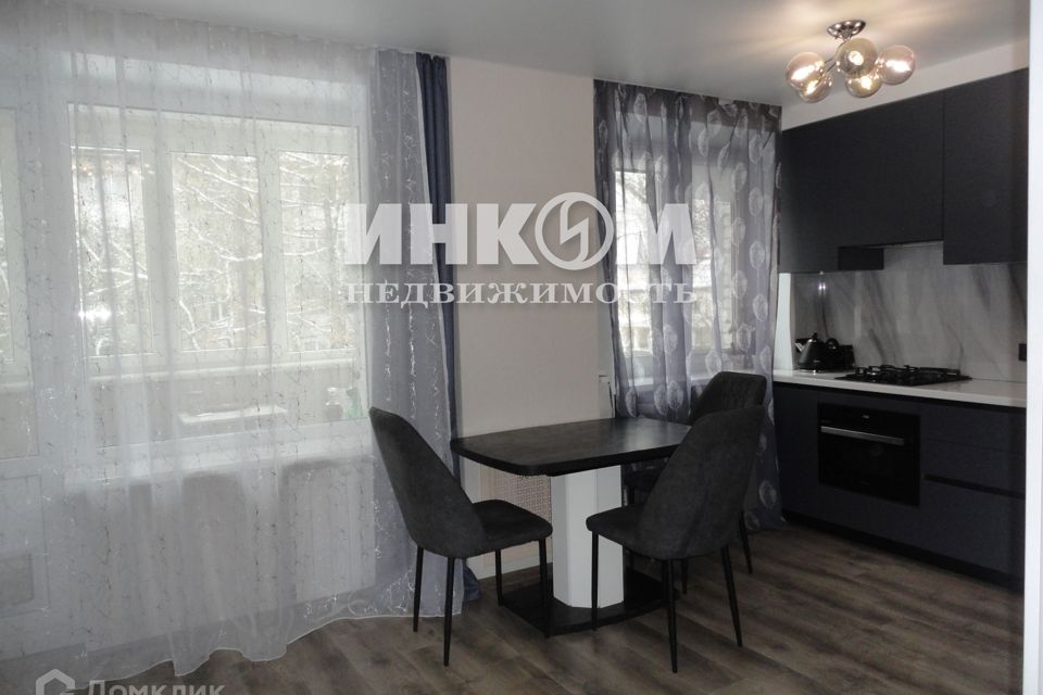 Продаётся 2-комнатная квартира, 42.2 м²