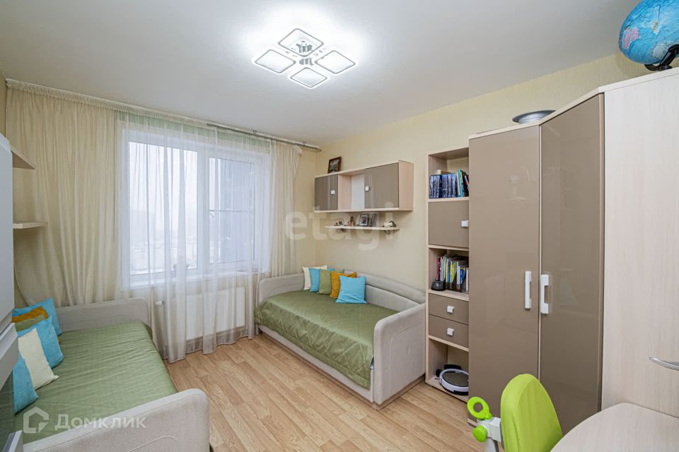 Продаётся 3-комнатная квартира, 81.2 м²