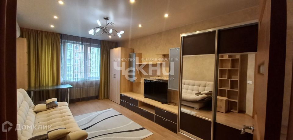 Сдаётся 1-комнатная квартира, 40.6 м²