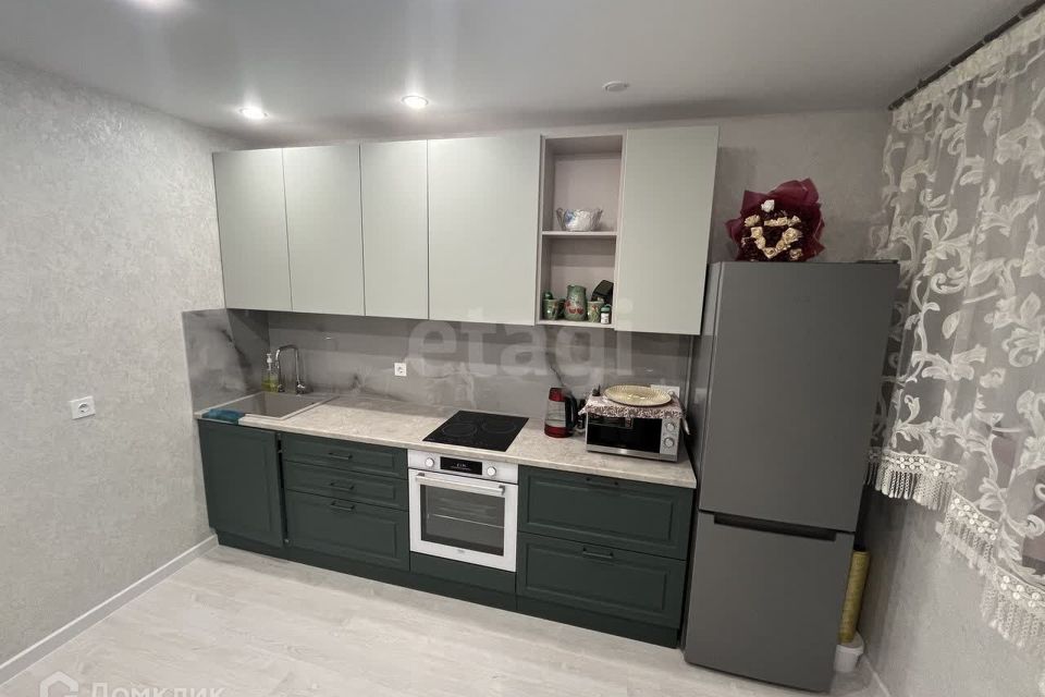 Продаётся 1-комнатная квартира, 37.8 м²