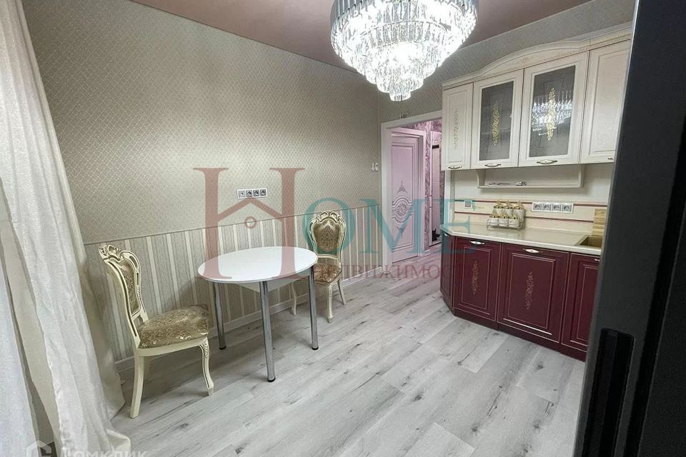 Сдаётся 1-комнатная квартира, 45 м²