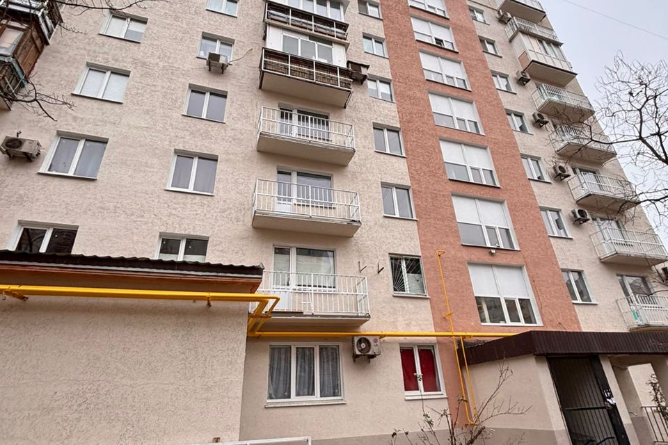 Продаётся 1-комнатная квартира, 35.8 м²