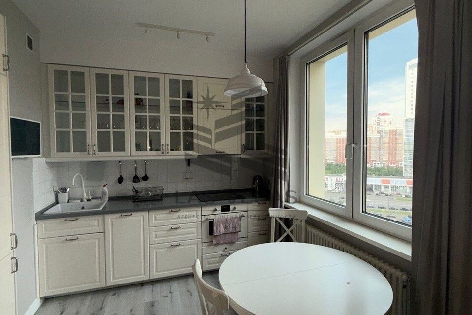 Сдаётся 2-комнатная квартира, 60 м²