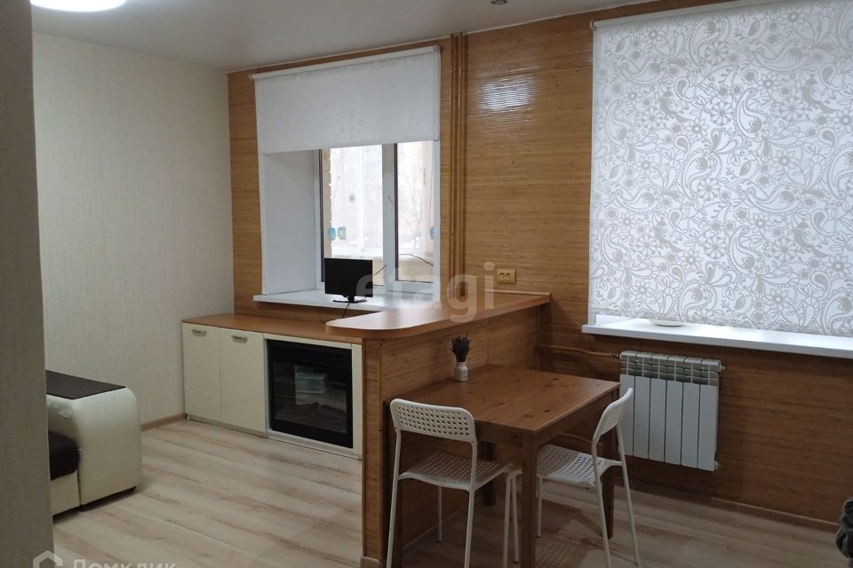Продаётся 3-комнатная квартира, 60.5 м²