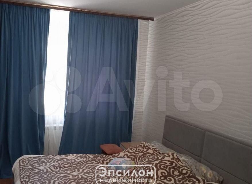 Продаётся 2-комнатная квартира, 58 м²