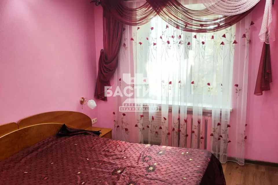 Сдаётся 3-комнатная квартира, 72 м²
