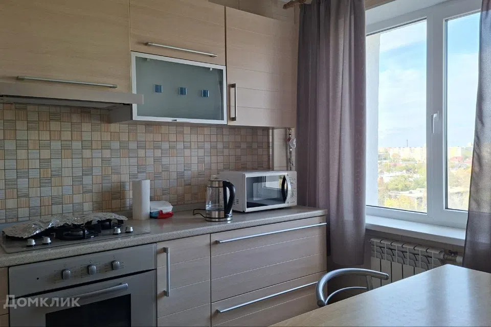 Продаётся 3-комнатная квартира, 61.6 м²