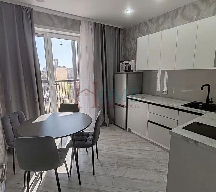Сдаётся 1-комнатная квартира, 37 м²