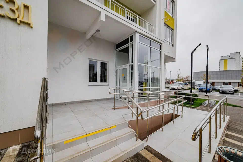 Продаётся 1-комнатная квартира, 39.7 м²