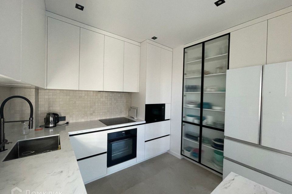 Продаётся 3-комнатная квартира, 70 м²