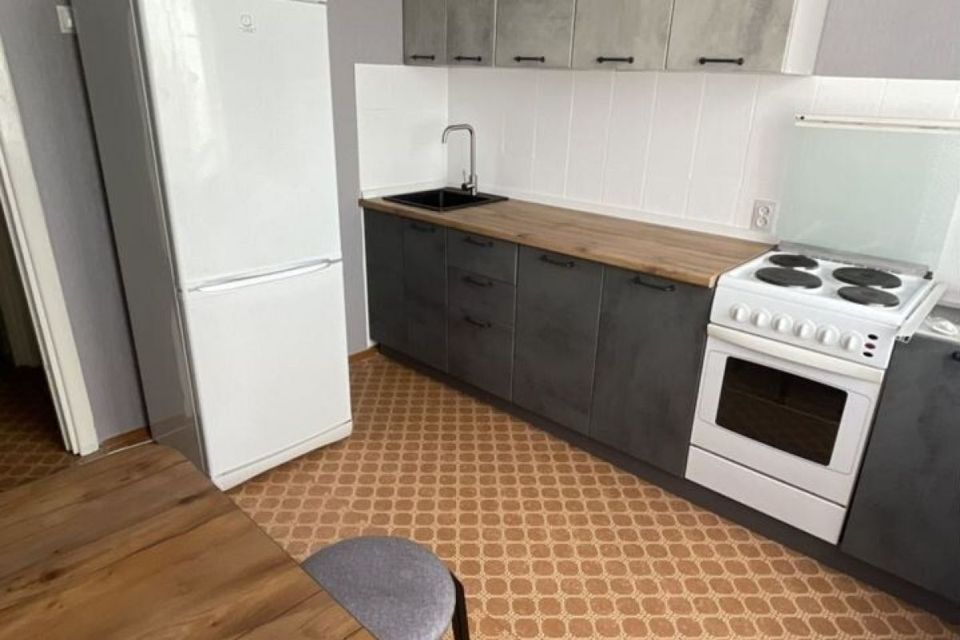 Продаётся 3-комнатная квартира, 64 м²