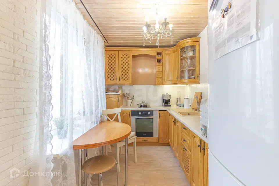 Продаётся 3-комнатная квартира, 56.6 м²