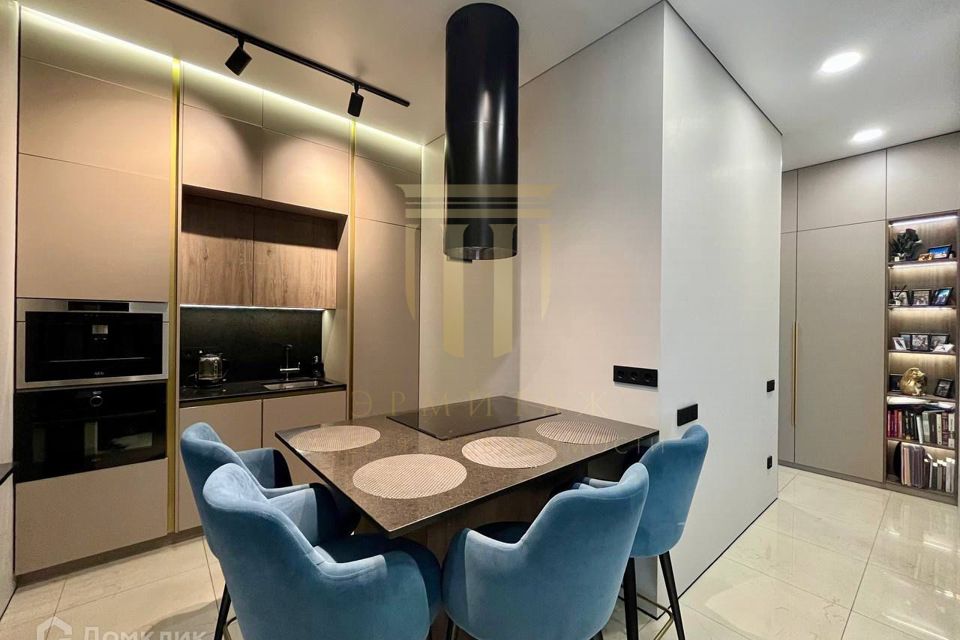 Продаётся 1-комнатная квартира, 51.7 м²
