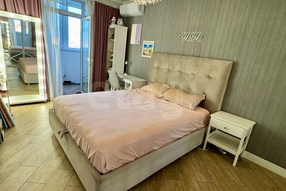 Продаётся 1-комнатная квартира, 49 м²