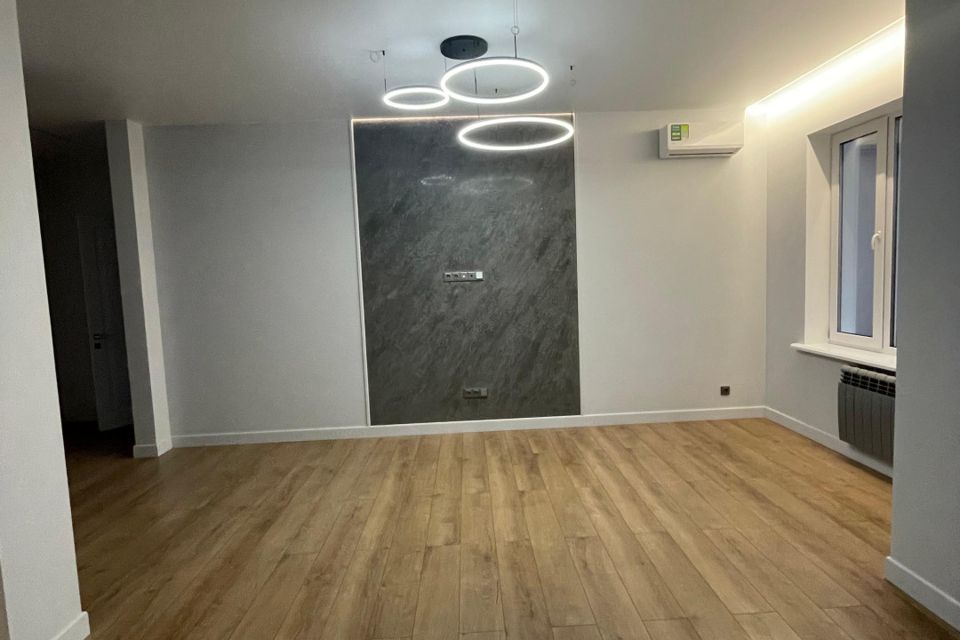 Продаётся 2-комнатная квартира, 64 м²