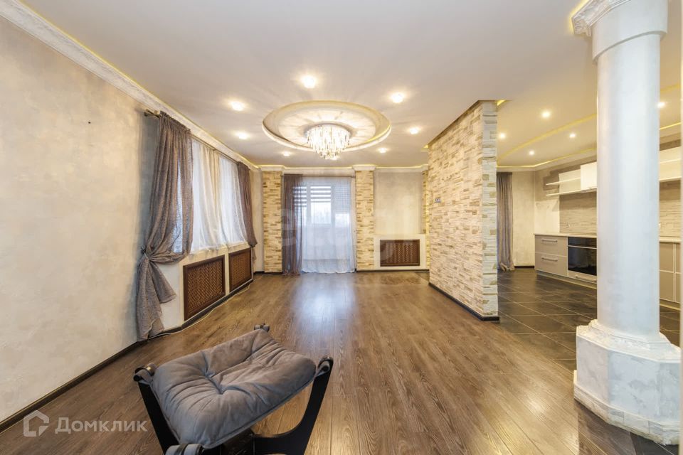 Продаётся 2-комнатная квартира, 87.1 м²