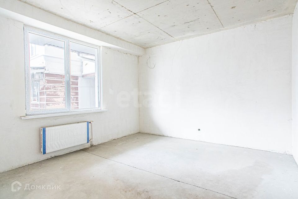 Продаётся 1-комнатная квартира, 47 м²