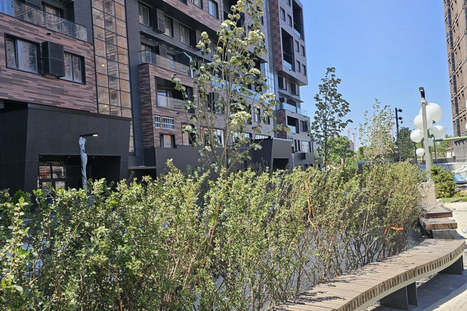 Продаётся 4-комнатная квартира, 151.65 м²