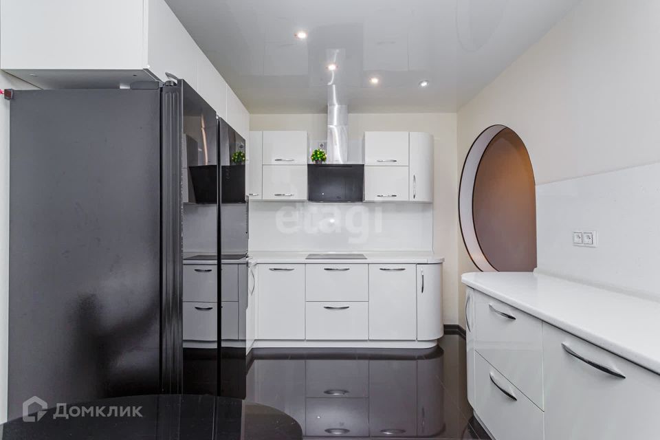 Продаётся 3-комнатная квартира, 75.2 м²