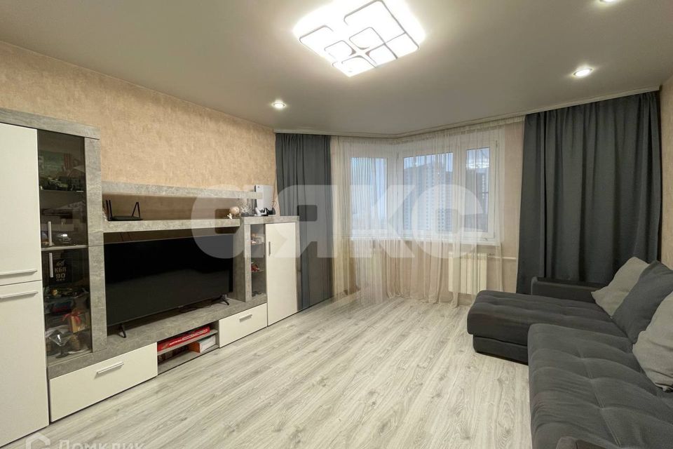 Продаётся 2-комнатная квартира, 60.4 м²