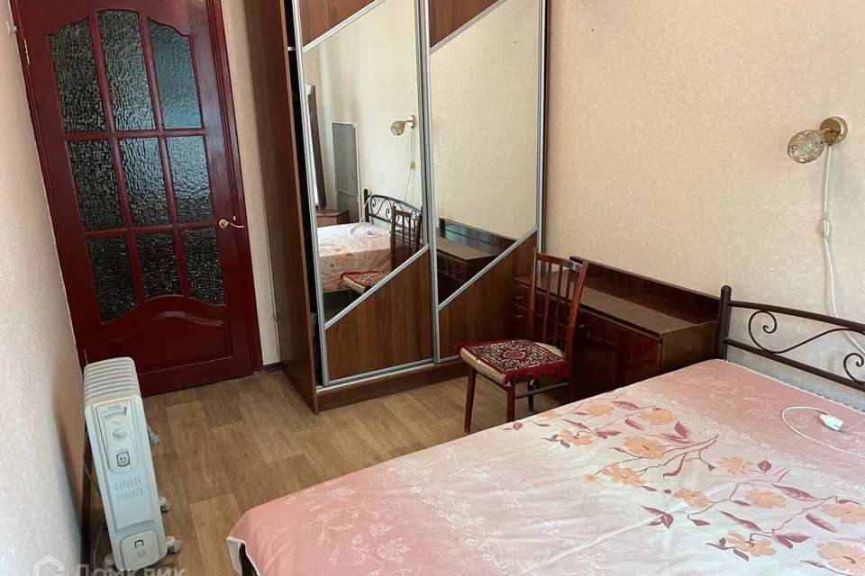 Продаётся 3-комнатная квартира, 55.8 м²