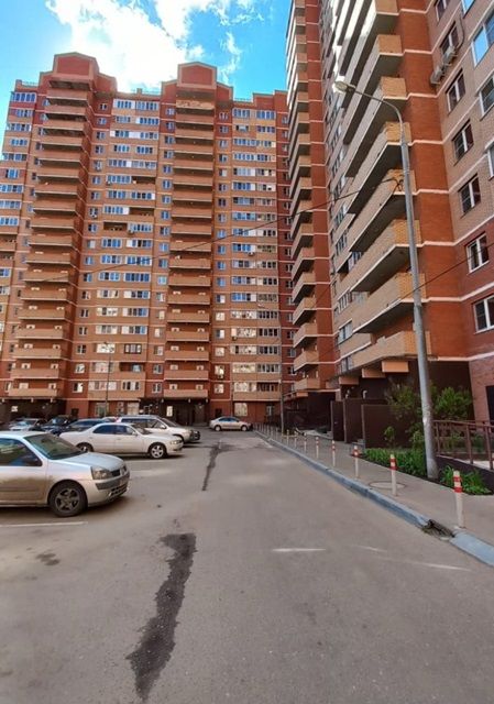 Продаётся 2-комнатная квартира, 62.2 м²