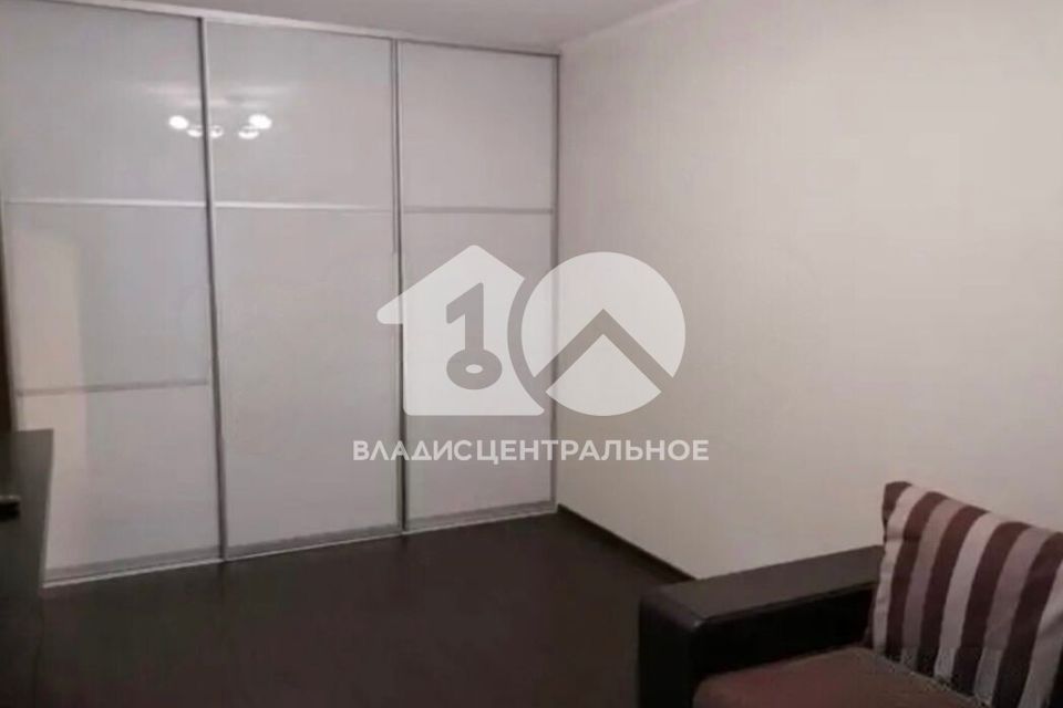 Продаётся 1-комнатная квартира, 40.3 м²