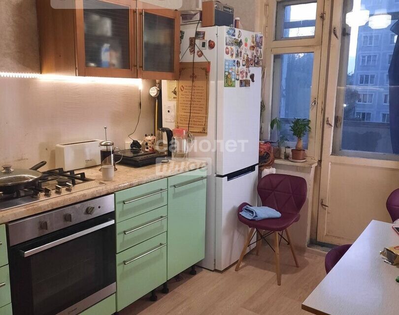 Продаётся 3-комнатная квартира, 67.3 м²