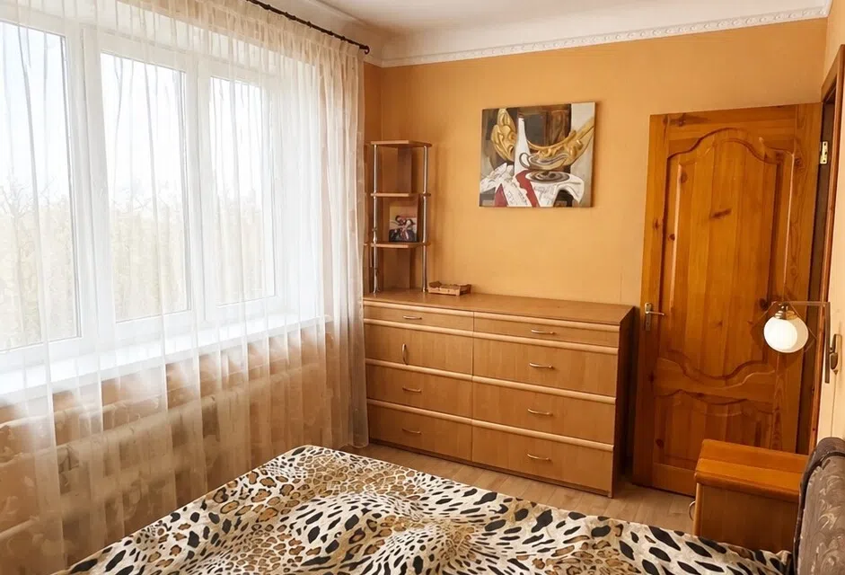 Продаётся 3-комнатная квартира, 56 м²