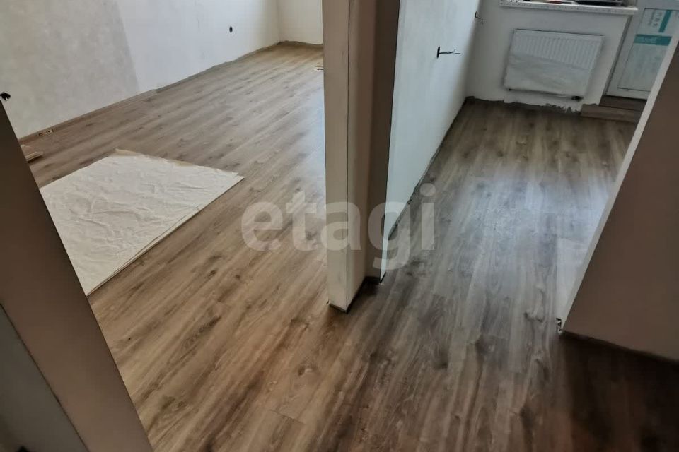 Продаётся 1-комнатная квартира, 40 м²