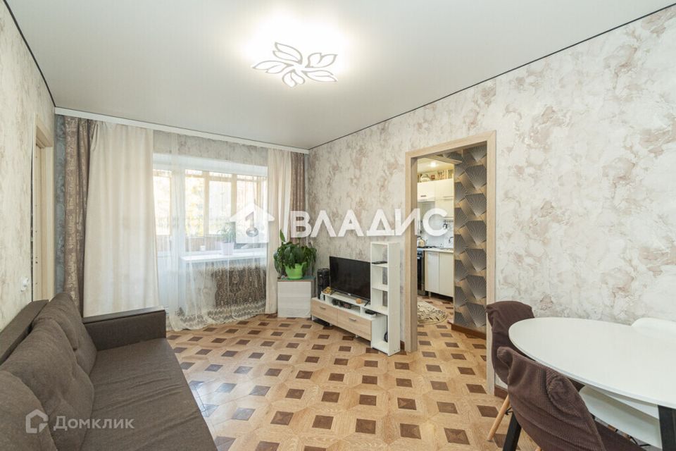 Продаётся 2-комнатная квартира, 41.5 м²