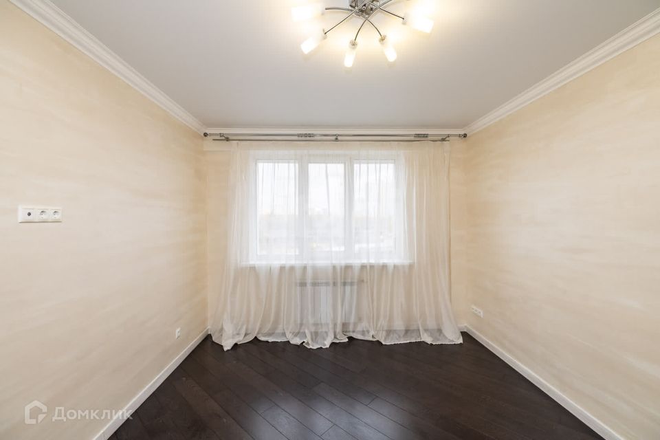 Продаётся 1-комнатная квартира, 42.8 м²
