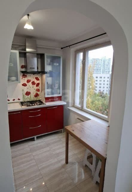 Продаётся 3-комнатная квартира, 56.1 м²