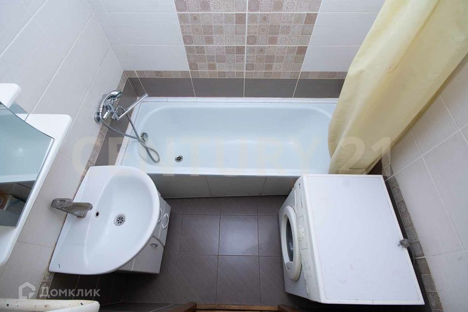 Продаётся 3-комнатная квартира, 65 м²