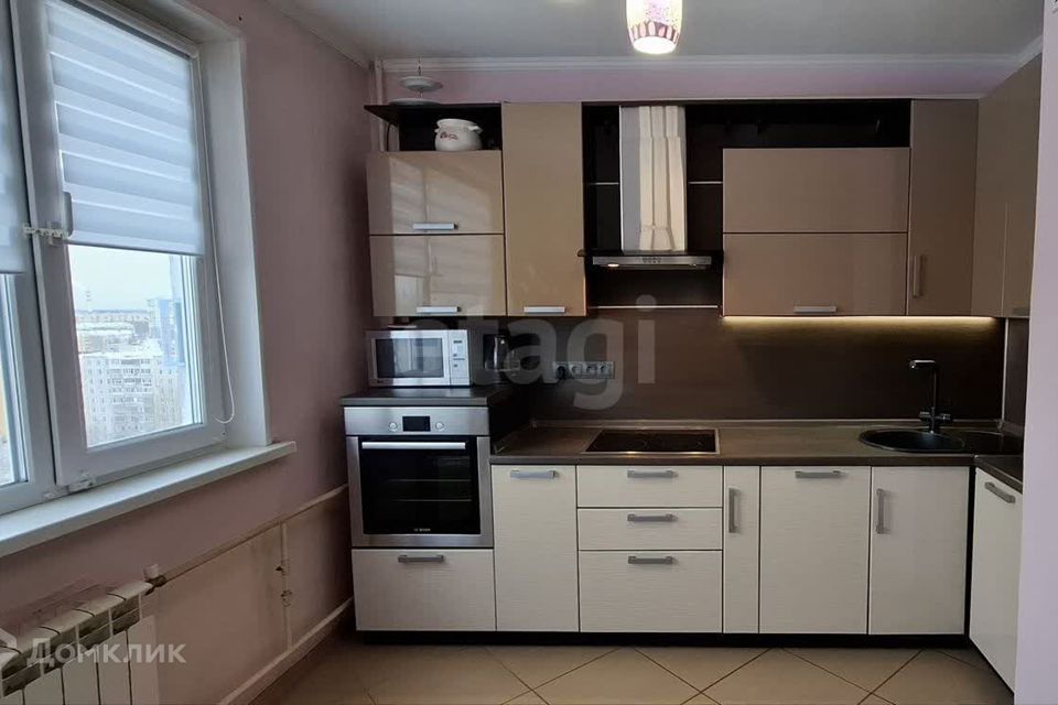 Продаётся 2-комнатная квартира, 55.7 м²