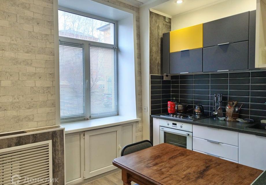 Продаётся 2-комнатная квартира, 58.7 м²