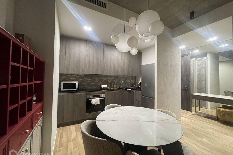 Сдаётся 1-комнатная квартира, 50 м²
