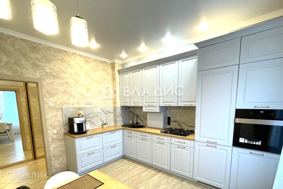 Продаётся 2-комнатная квартира, 61 м²