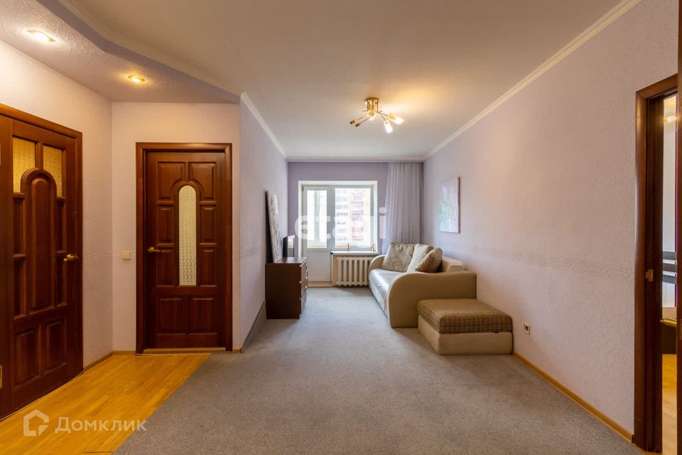 Сдаётся 2-комнатная квартира, 63.4 м²