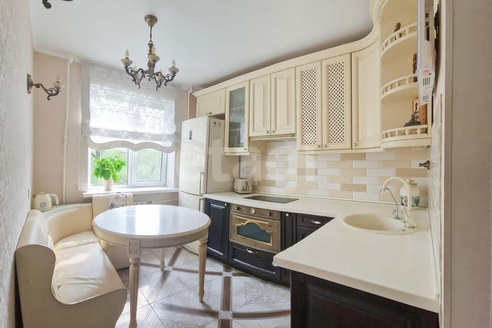 Продаётся 3-комнатная квартира, 64.8 м²