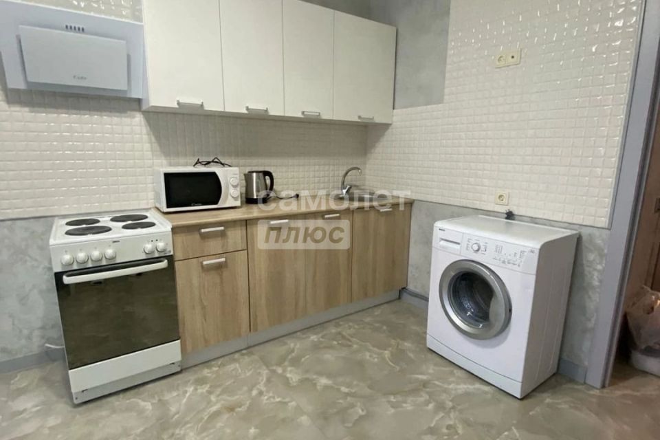 Продаётся 1-комнатная квартира, 41 м²