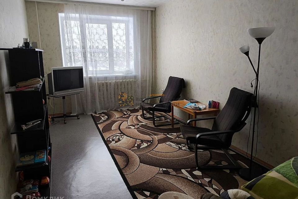 Сдаётся 2-комнатная квартира, 58 м²