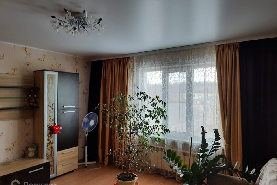 Продаётся 3-комнатная квартира, 60.4 м²