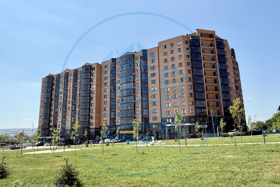 Продаётся 2-комнатная квартира, 70.3 м²