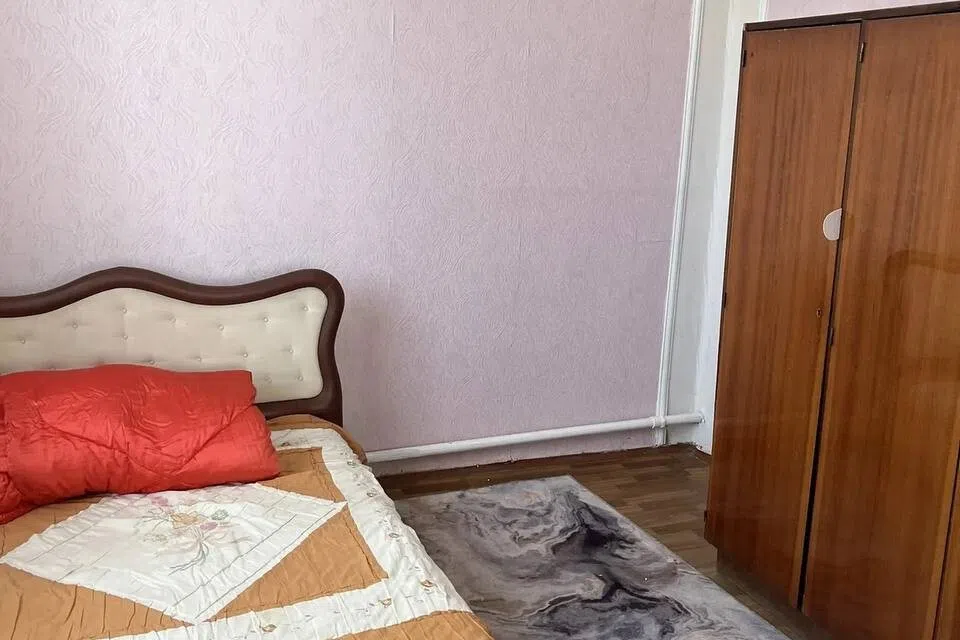 Сдаётся 1-этажный дом, 150 м²