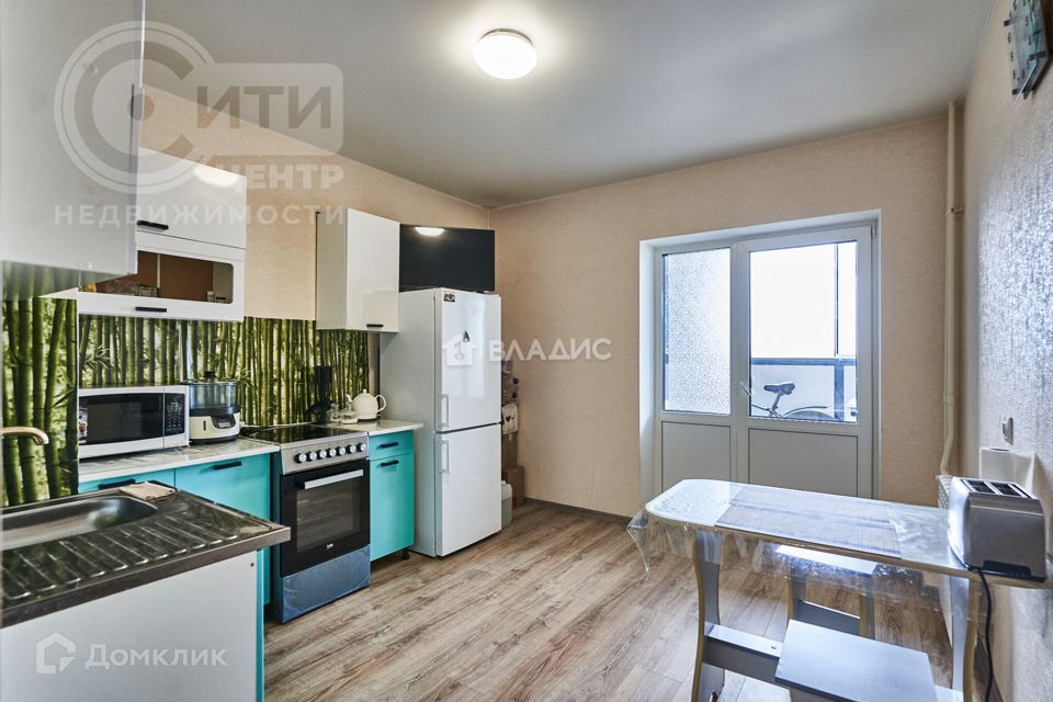 Продаётся 1-комнатная квартира, 39.7 м²